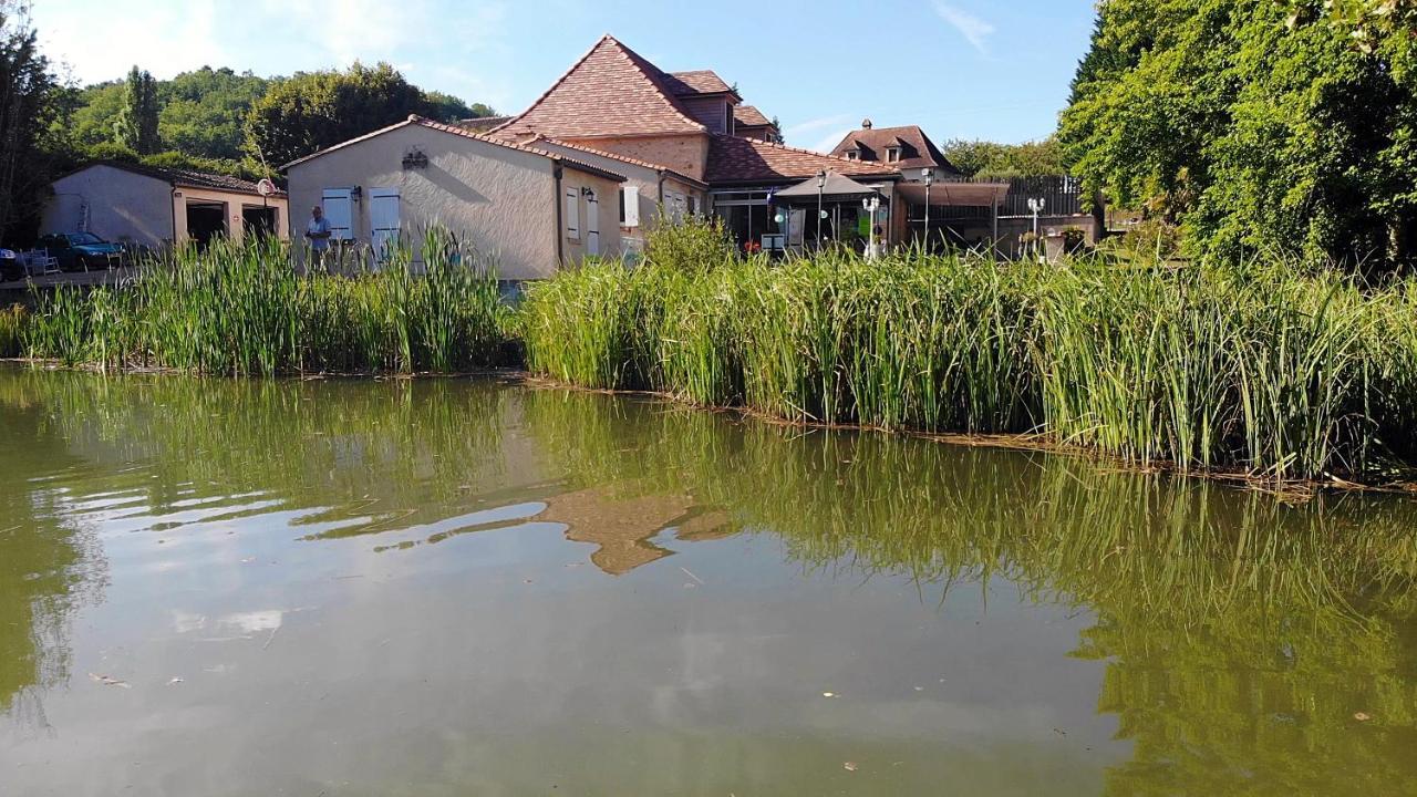 Le Domaine De L'Etang De Sandanet Bed & Breakfast Issac Екстериор снимка